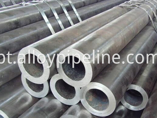 ASTM A335 Gr P5 Alloy Steel Seamless Pipe